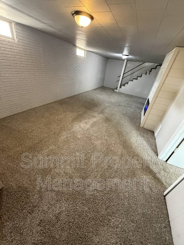 Apartment for rent at 3303 S Holly Ave #2, Sioux Falls, SD 57105