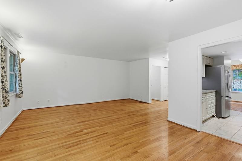 Townhouse for rent at 5918 Westchester Park Dr #1, College Park, MD 20740