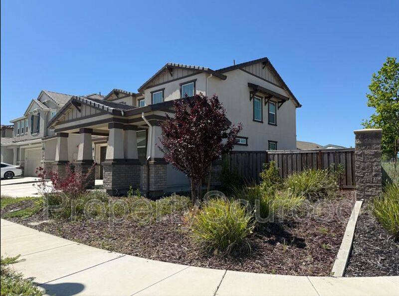 House for rent at 15601 Sierra Mar Rd, Lathrop, CA 95330