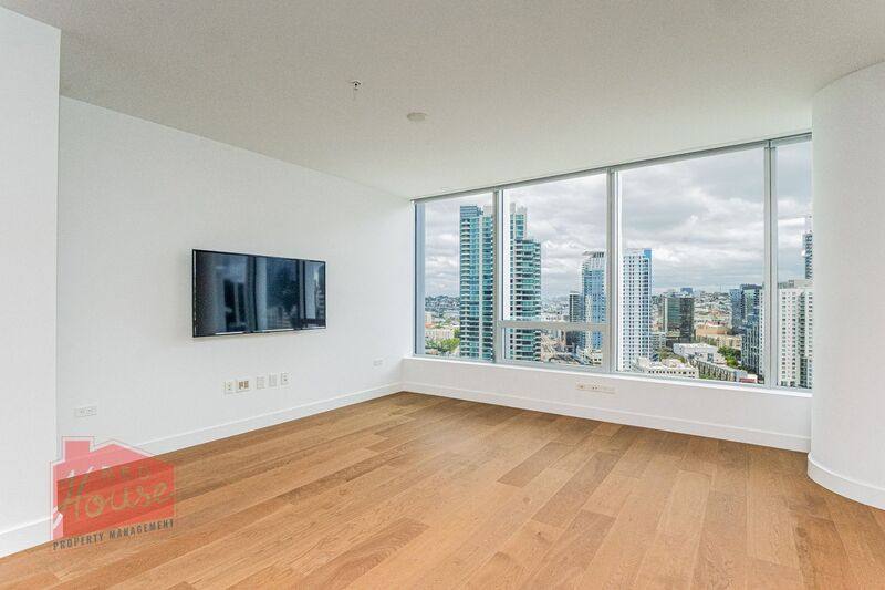Apartment for rent at 888 W E St #2306, San Diego, CA 92101