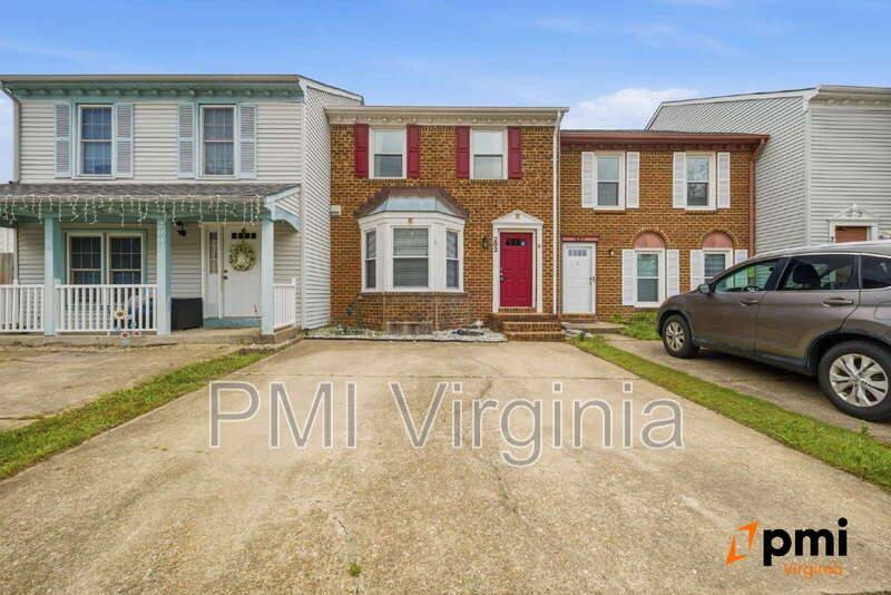 Townhouse for rent at 202 Stonehall Court, Virginia Beach, VA 23462