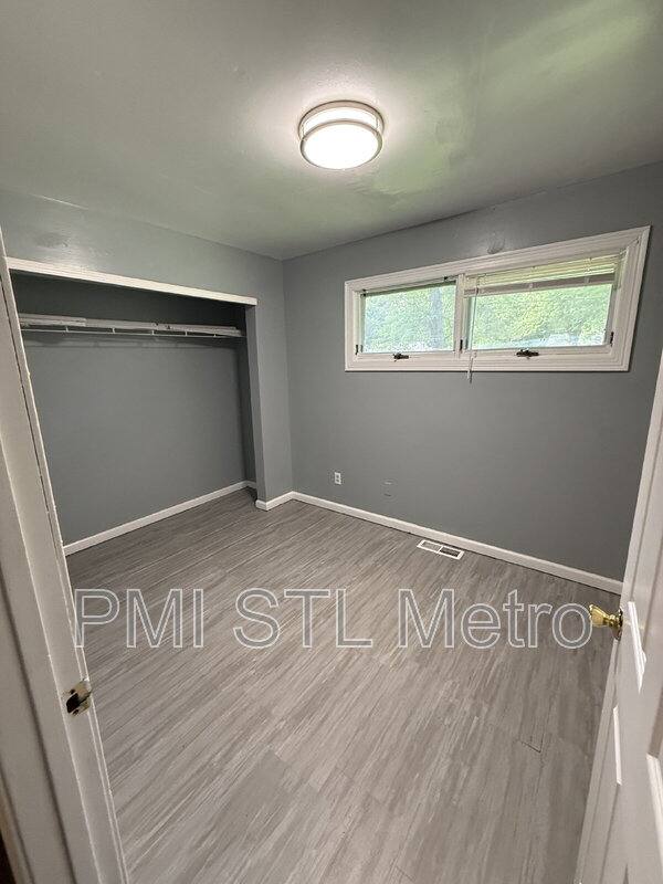 House for rent at 1510 Trampe Ave, Saint Louis, MO 63138