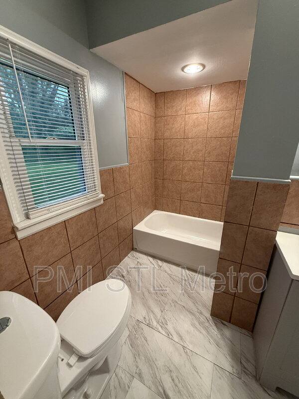House for rent at 1510 Trampe Ave, Saint Louis, MO 63138
