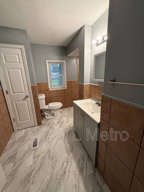 House for rent at 1510 Trampe Ave, Saint Louis, MO 63138