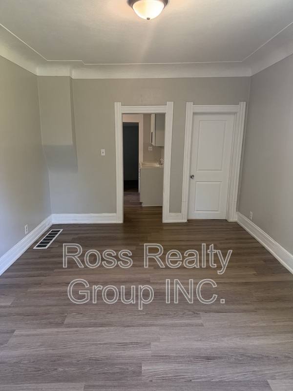 House for rent at 1418 Colburn St, Toledo, OH 43609