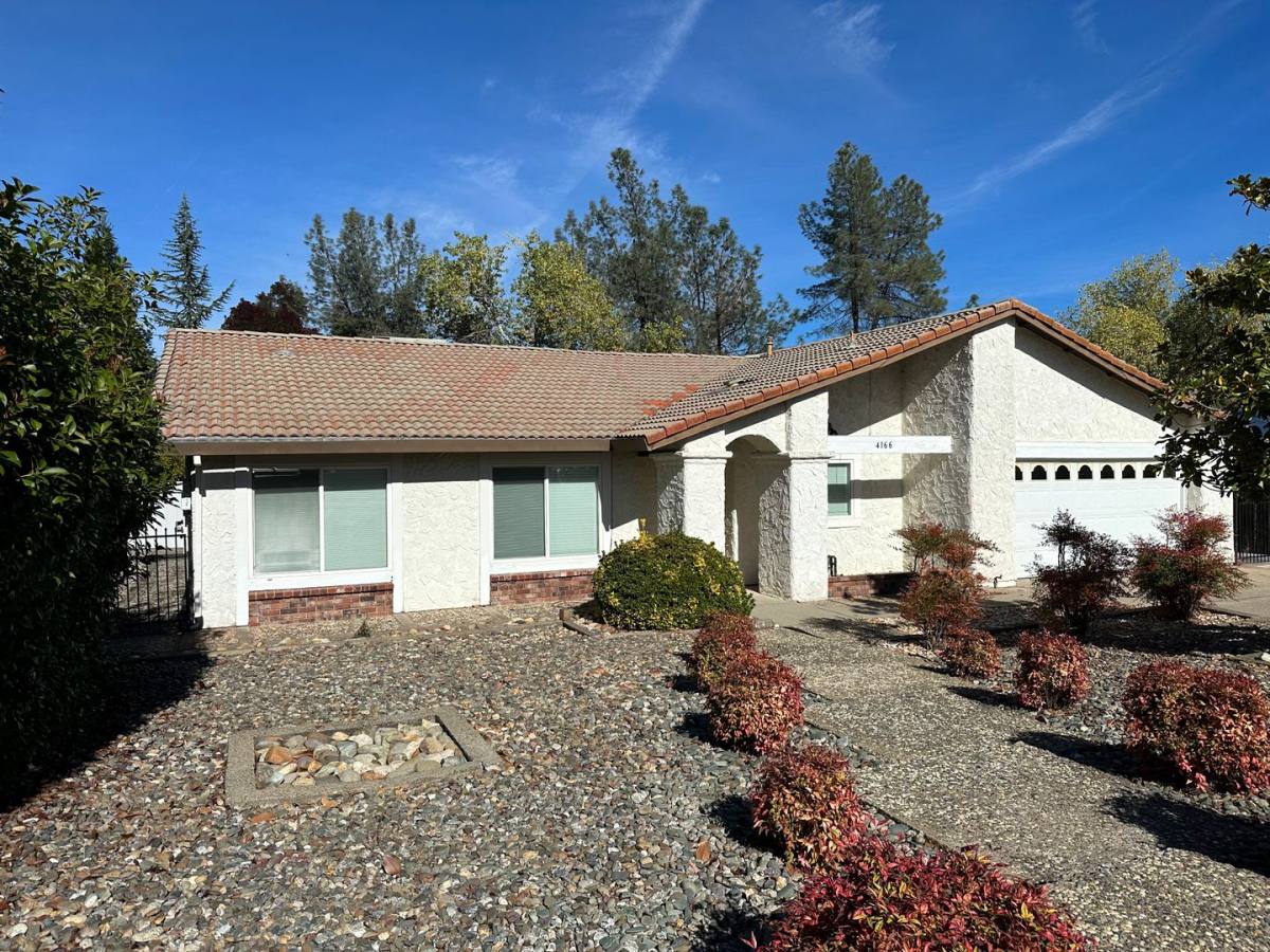 House for rent at 4166 Jasper Way, Redding, CA 96001