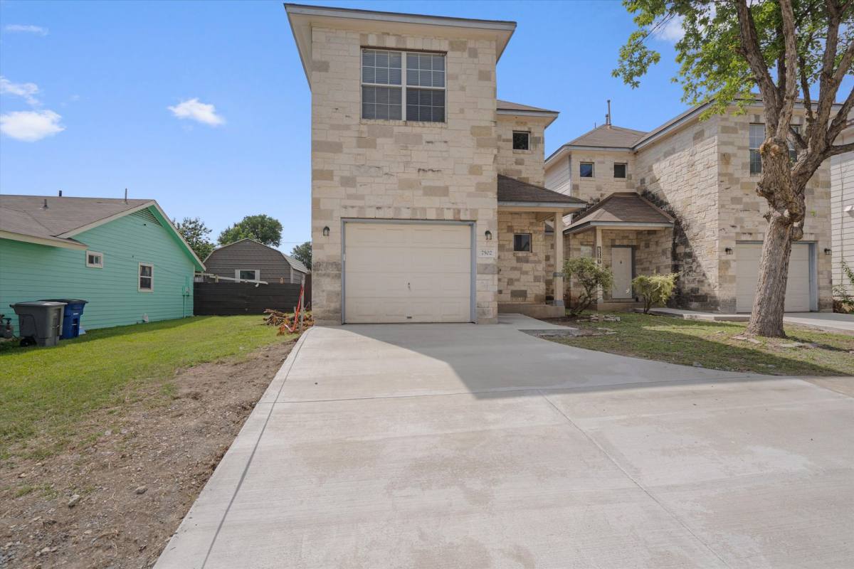 House for rent at 7502 Lazy Creek Dr, Austin, TX 78724