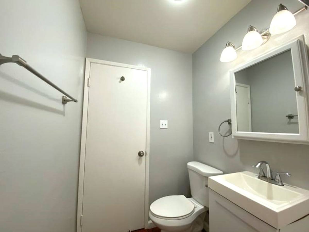 Apartment for rent at 3014 Fruitvale Ave, Oakland, CA 94602
