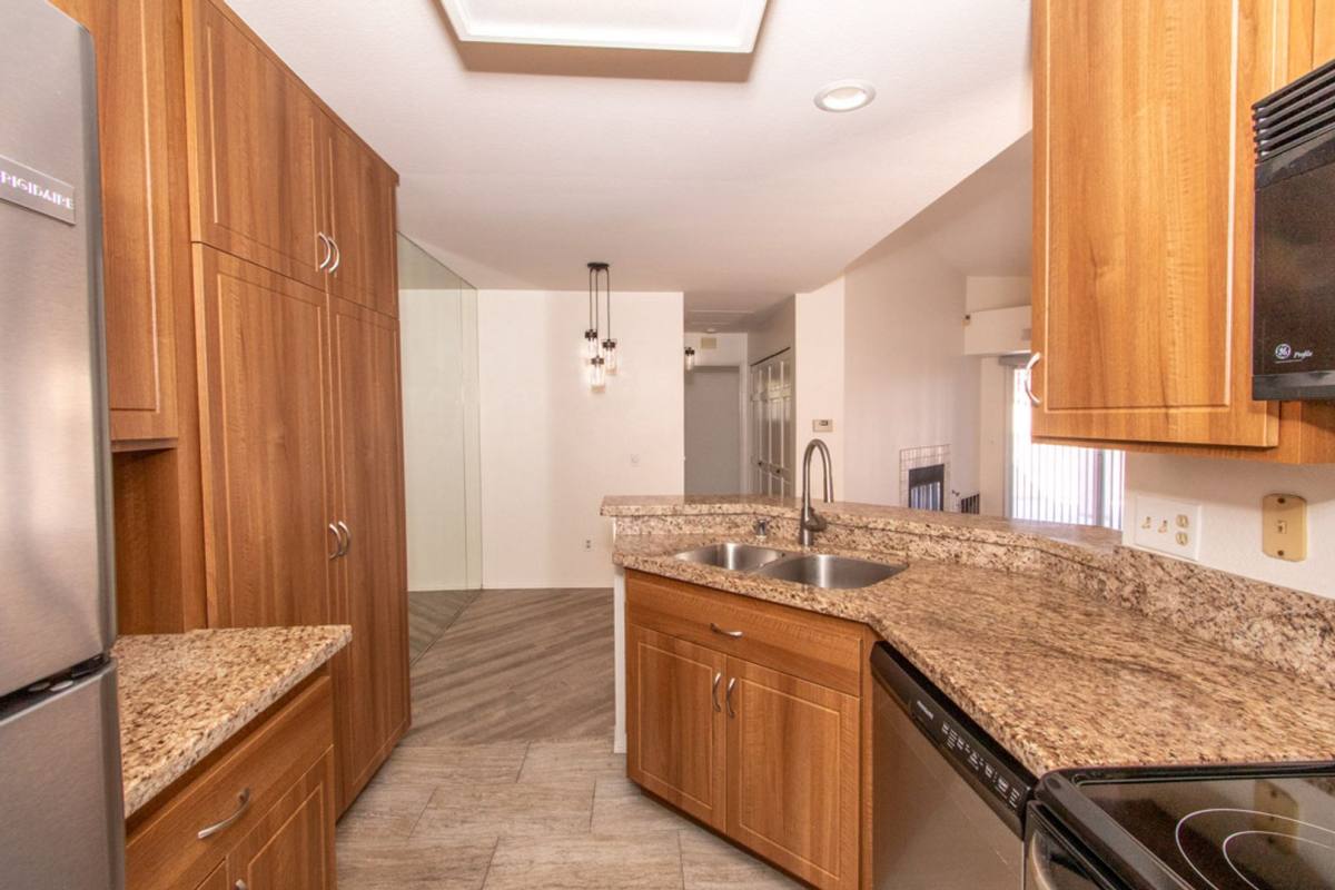 Apartment for rent at 7087 Camino Revueltos, San Diego, CA 92111