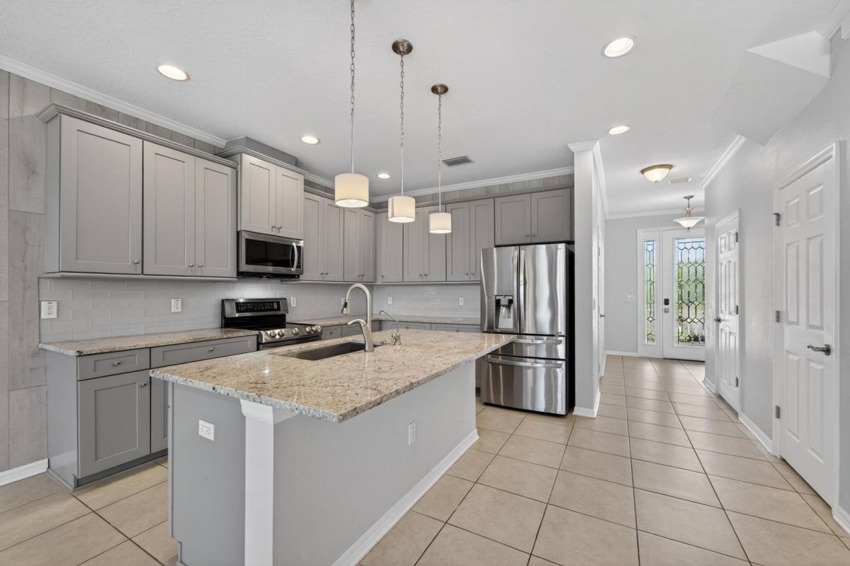 Townhouse for rent at 8108 Muddy Pines Place, Tampa, FL 33635