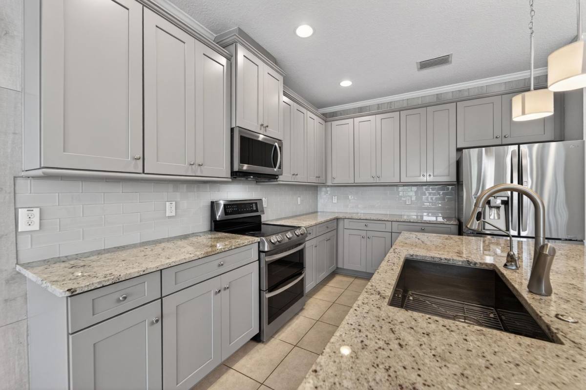 Townhouse for rent at 8108 Muddy Pines Place, Tampa, FL 33635