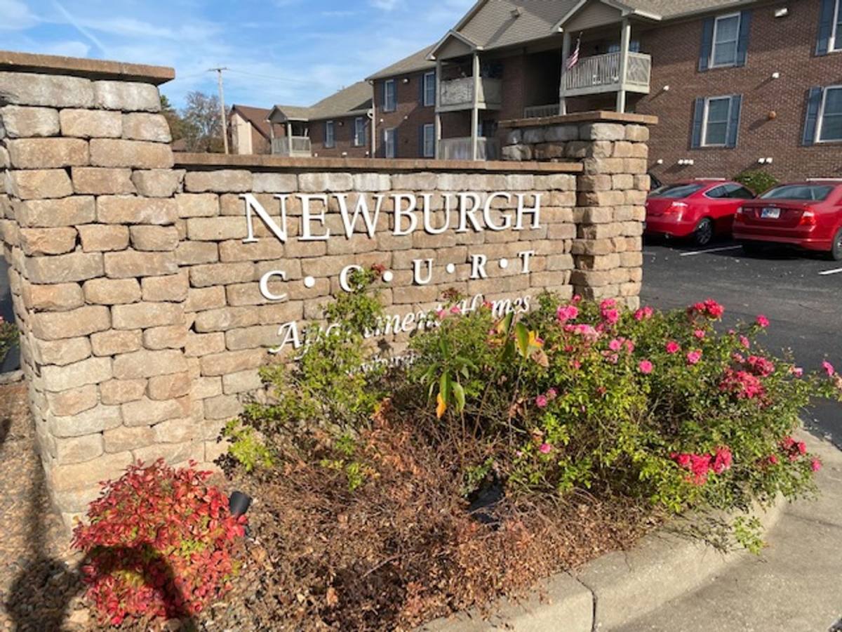 Apartment for rent at 4266 Old State Route 261, Newburgh, IN 47630
