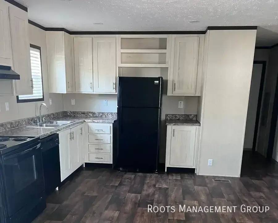 House for rent at 4010 Mance Newton Rd, Dothan, AL 36303
