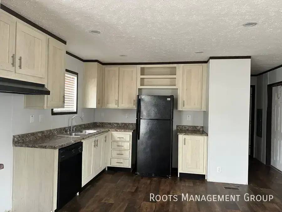 House for rent at 4010 Mance Newton Rd, Dothan, AL 36303