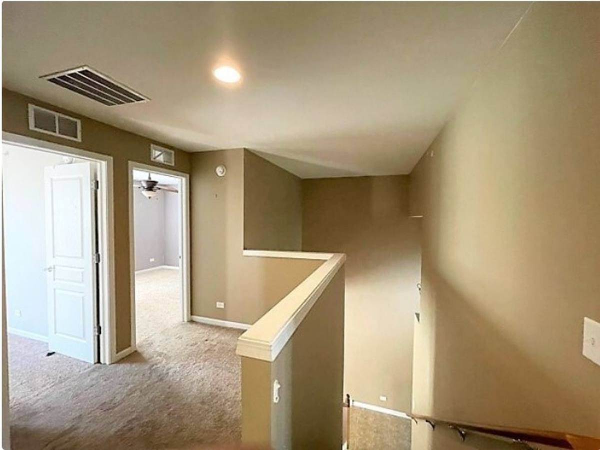 Townhouse for rent at 1403 Crimson Lane, Yorkville, IL 60560