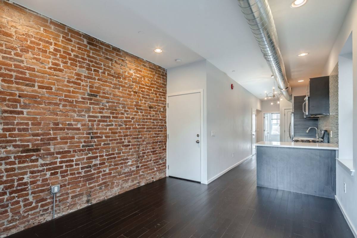 Apartment for rent at 927 N 2nd St, Philadelphia, PA 19123