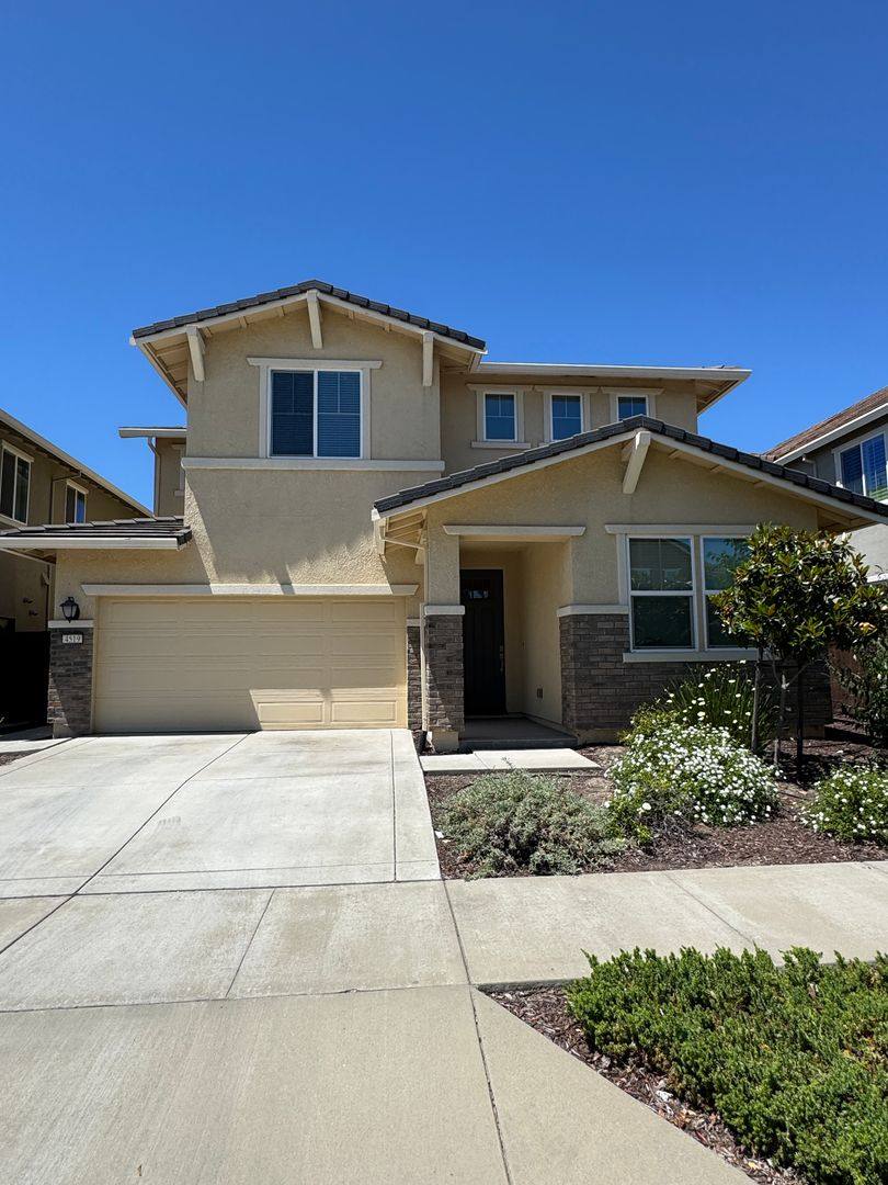 House for rent at 4519 White Sage St, Sacramento, CA 95834