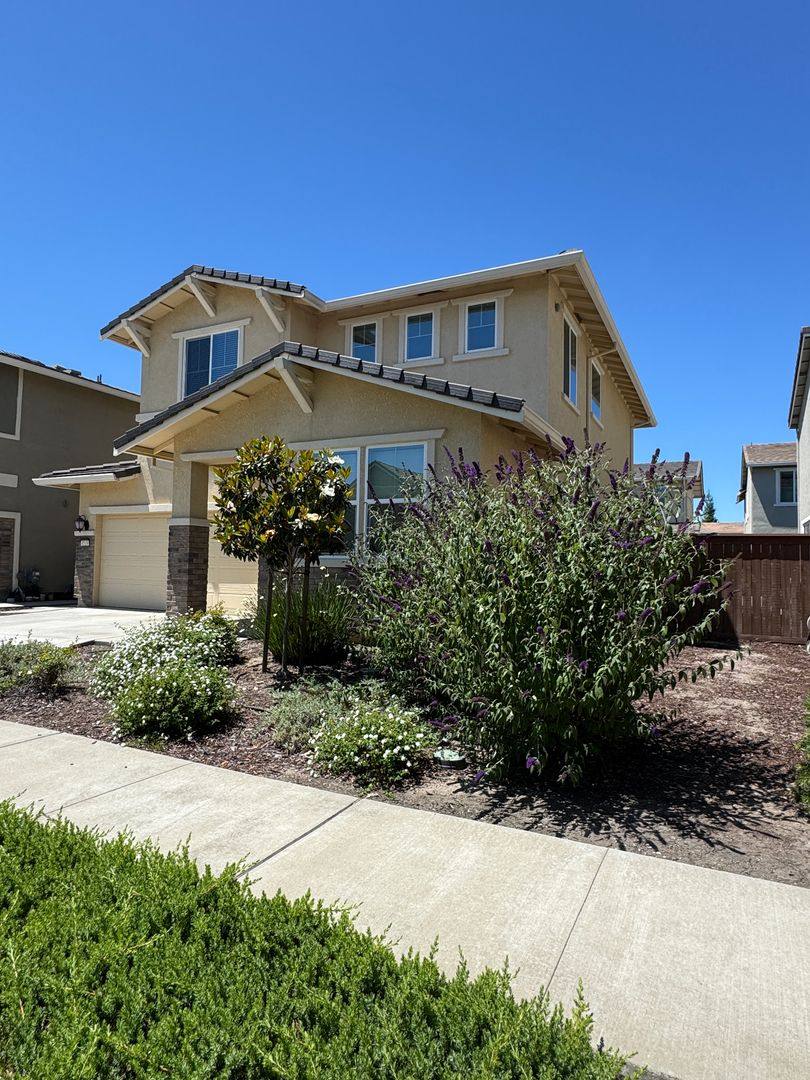 House for rent at 4519 White Sage St, Sacramento, CA 95834
