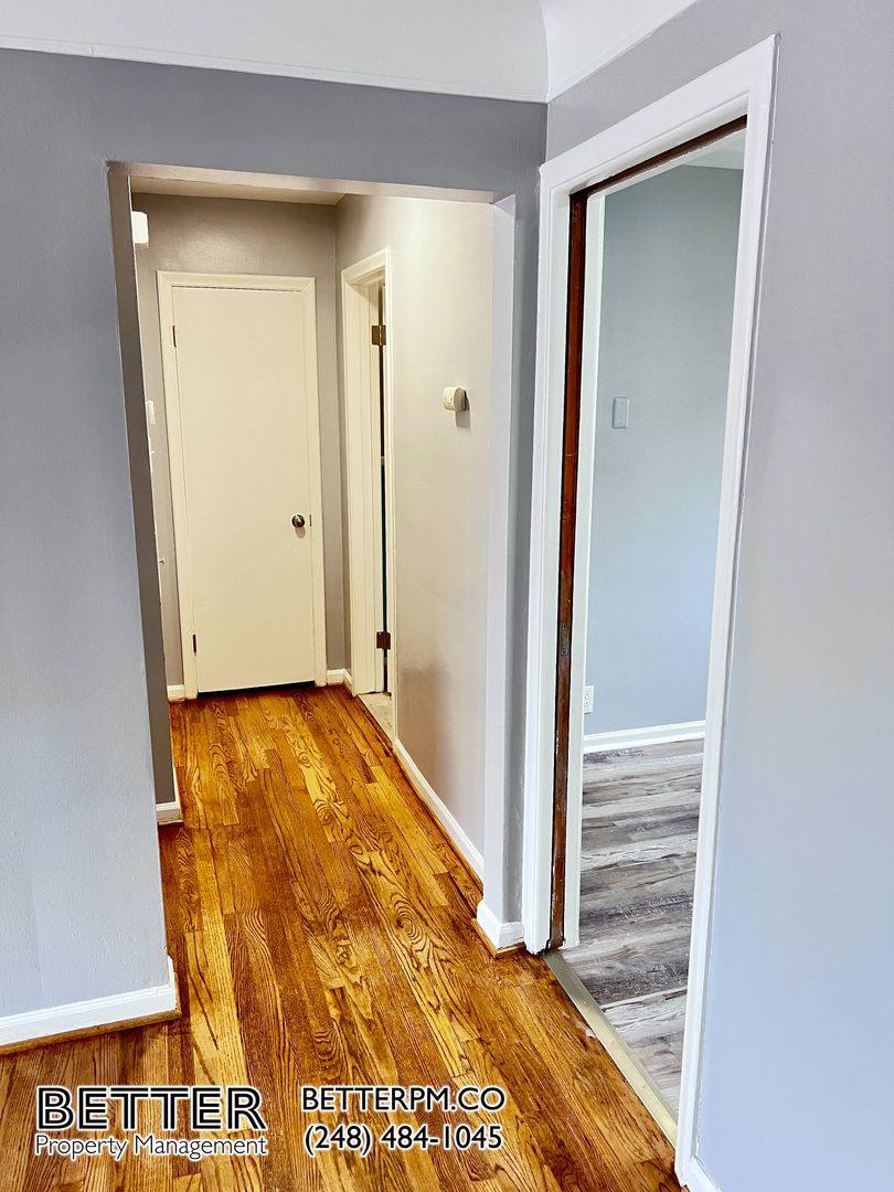Apartment for rent at 15321-15341 E 9 Mile Rd, Eastpointe, MI 48021