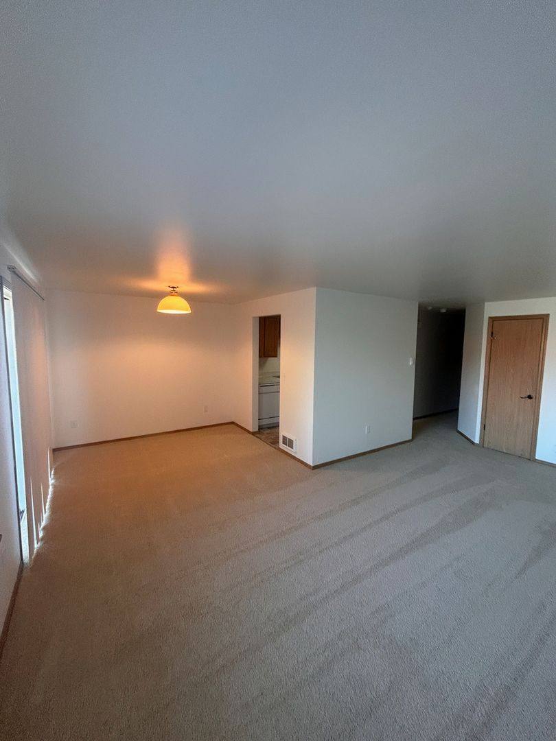 Apartment for rent at 218 Maple Ave, Snohomish, WA 98290