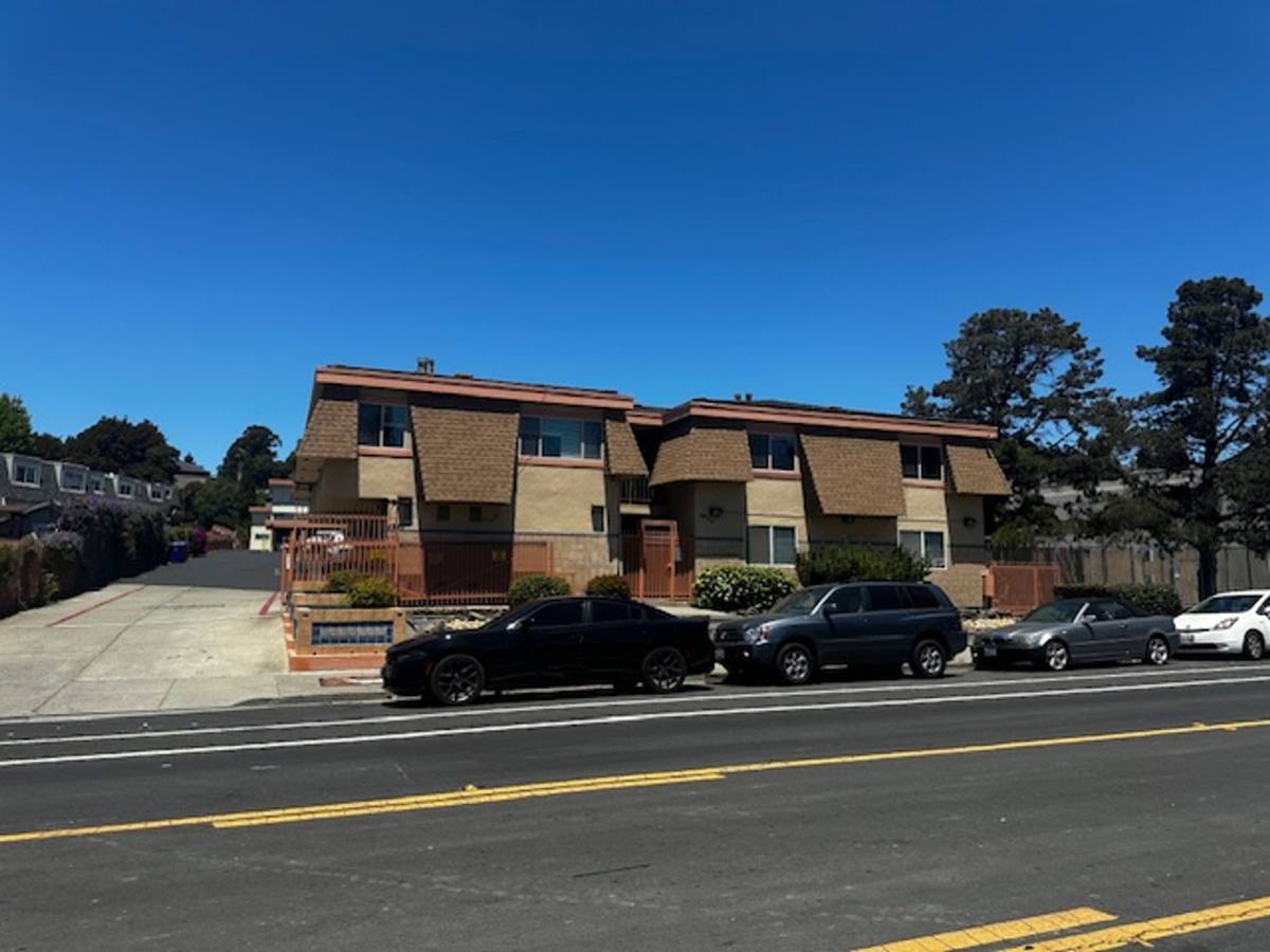 Apartment for rent at 4827 Appian Way, El Sobrante, CA 94803