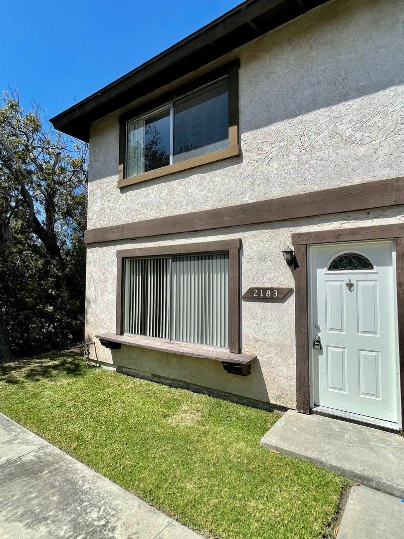 Townhouse for rent at 2183 Via Robles, Oceanside, CA 92054