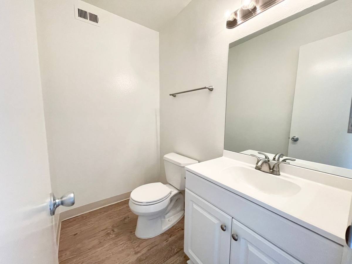 Townhouse for rent at 2183 Via Robles, Oceanside, CA 92054
