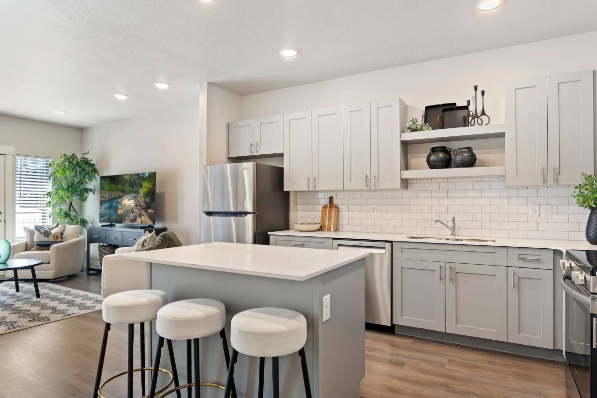 Apartment for rent at 3360 Washington Blvd, Ogden, UT 84401