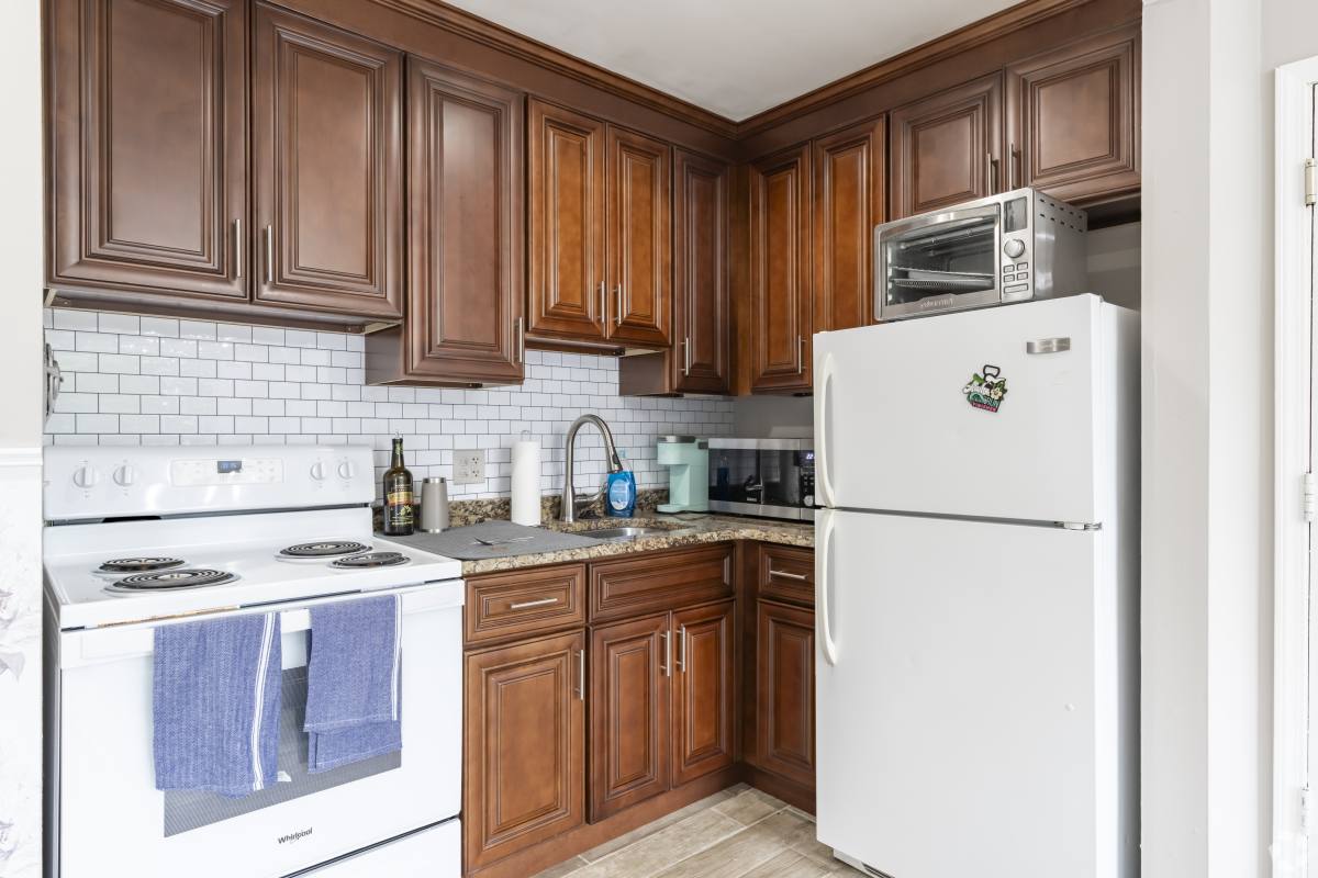 Apartment for rent at 832 Packard St, Ann Arbor, MI 48104