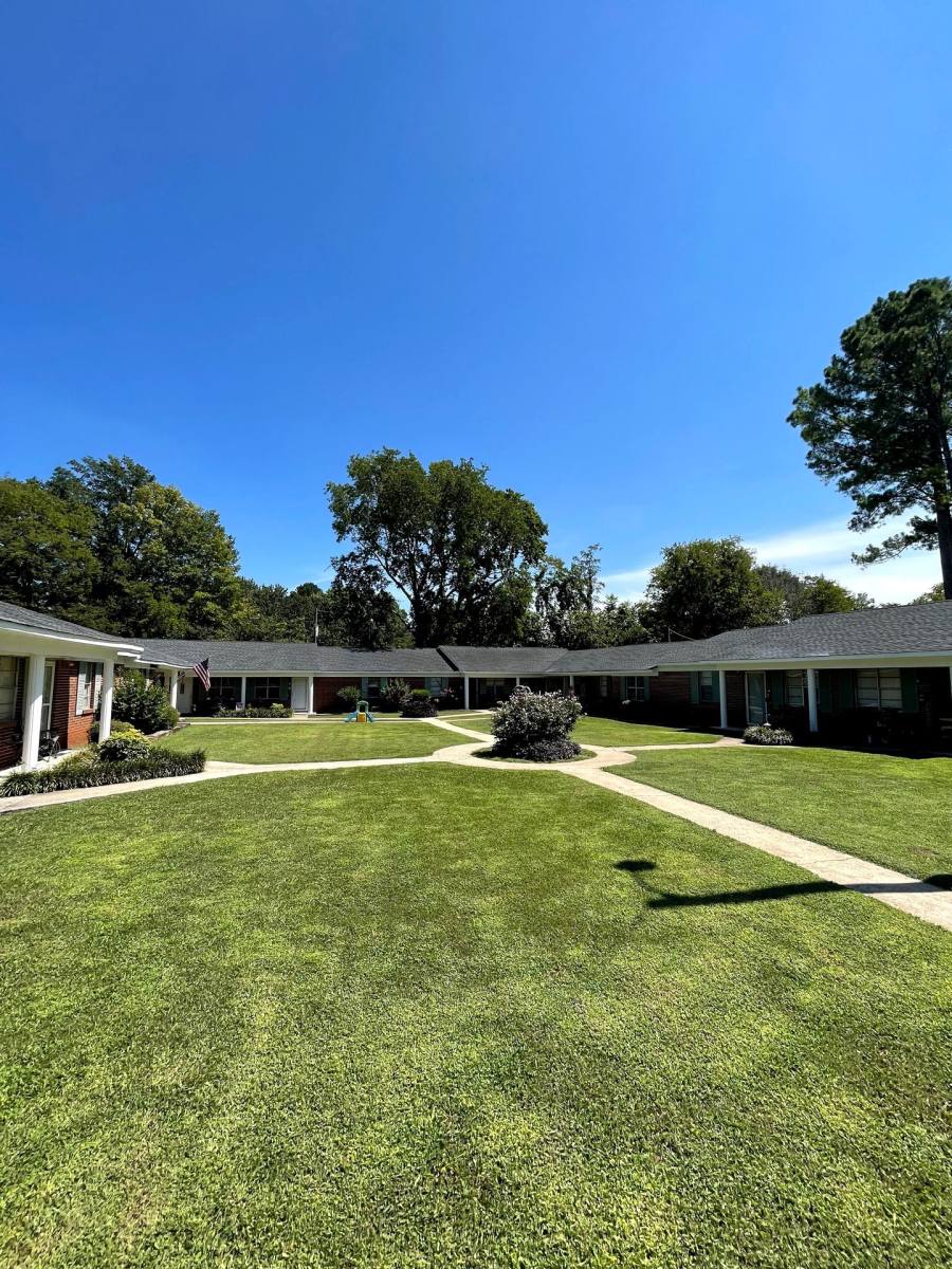Apartment for rent at 1000 Main St, Moulton, AL 35650