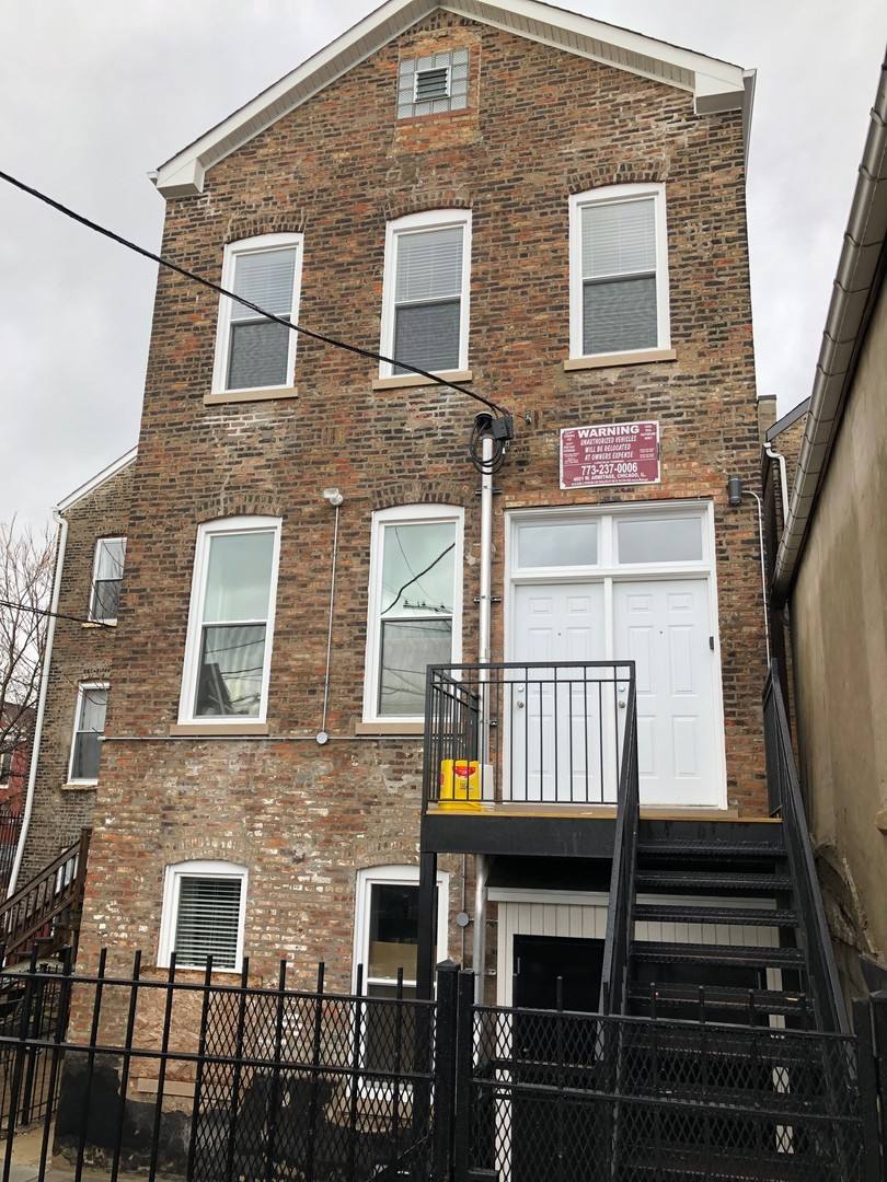 Apartment for rent at 1845 S Loomis, Chicago, IL 60608