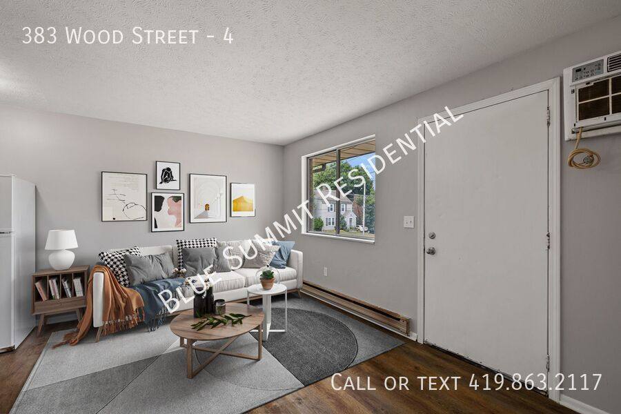 Apartment for rent at 383 Wood St, Mansfield, OH 44903