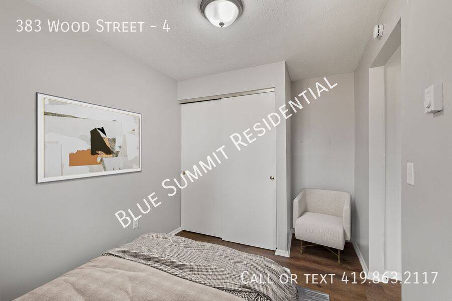 Apartment for rent at 383 Wood St, Mansfield, OH 44903