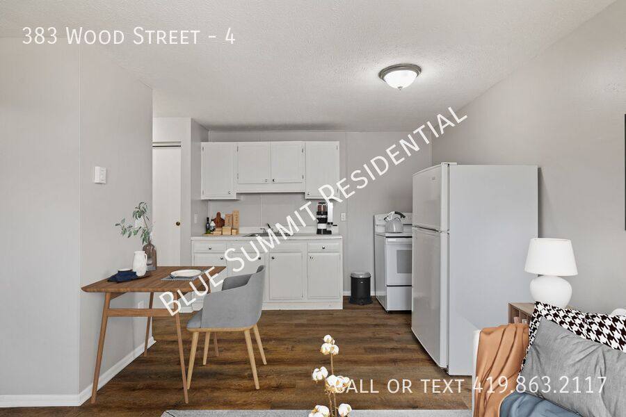 Apartment for rent at 383 Wood St, Mansfield, OH 44903
