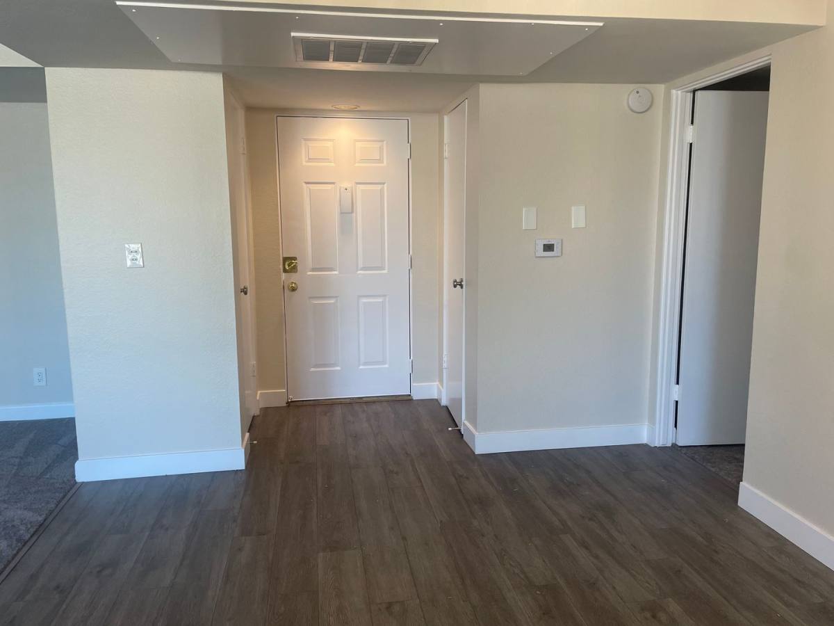 Apartment for rent at 4646 Willis Ave, Sherman Oaks, CA 91403