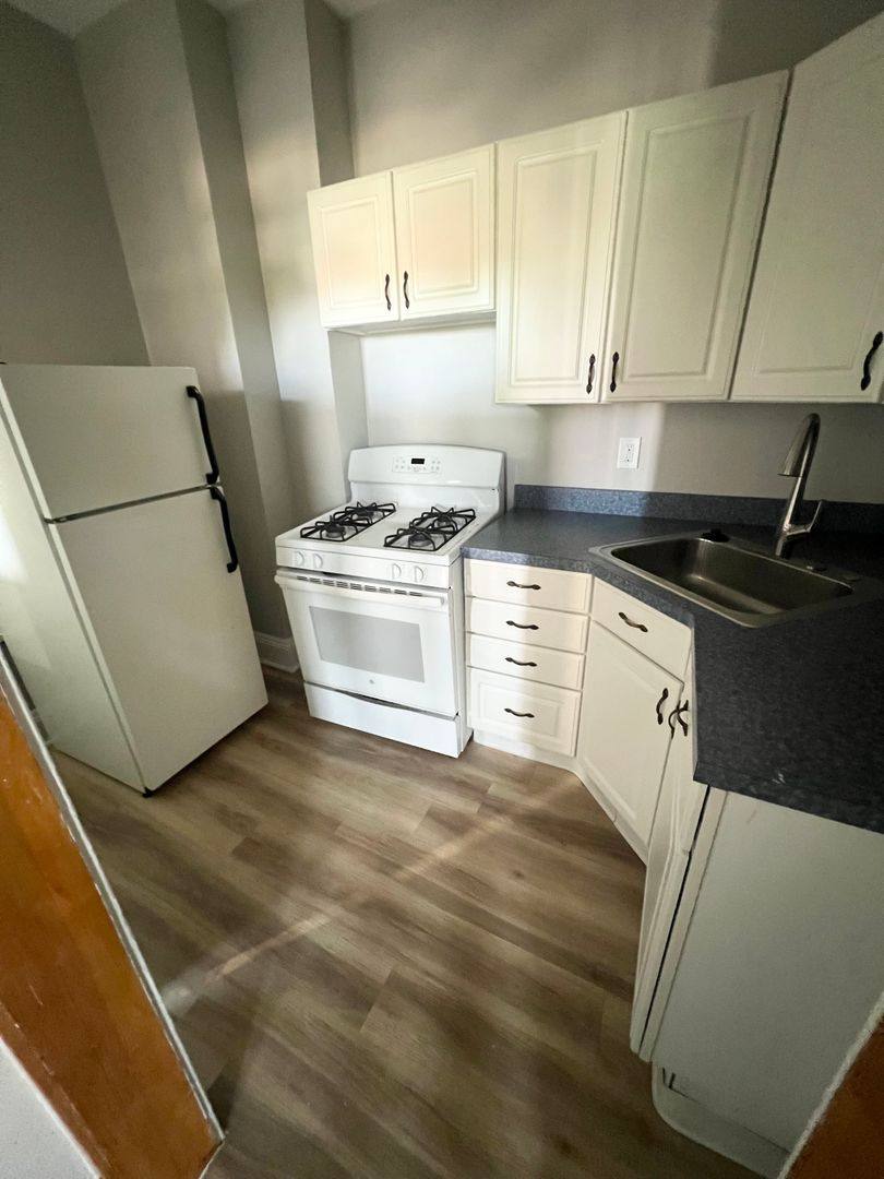 Apartment for rent at 2626 N Moreland Blvd, Cleveland, OH 44120