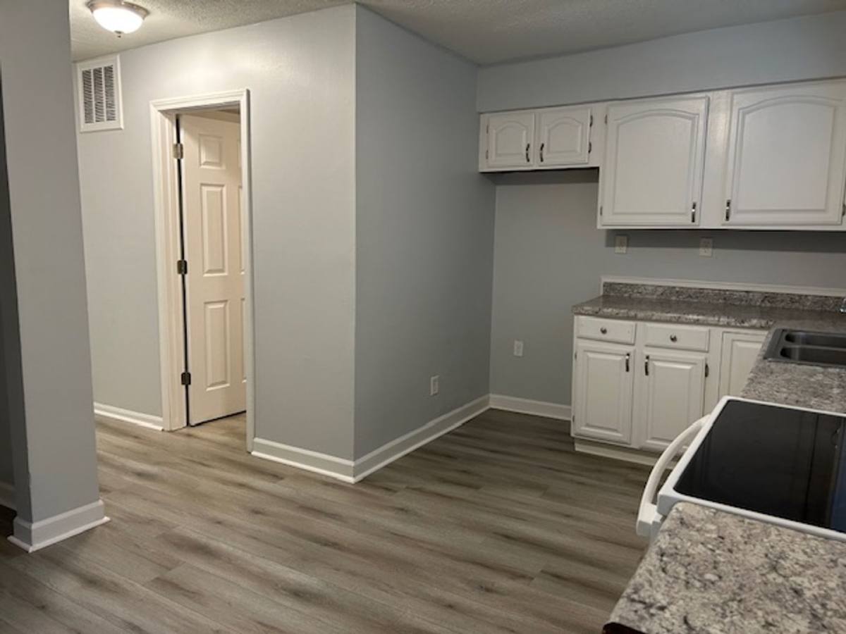 Apartment for rent at 18-26 Holt St, Dayton, OH 45402