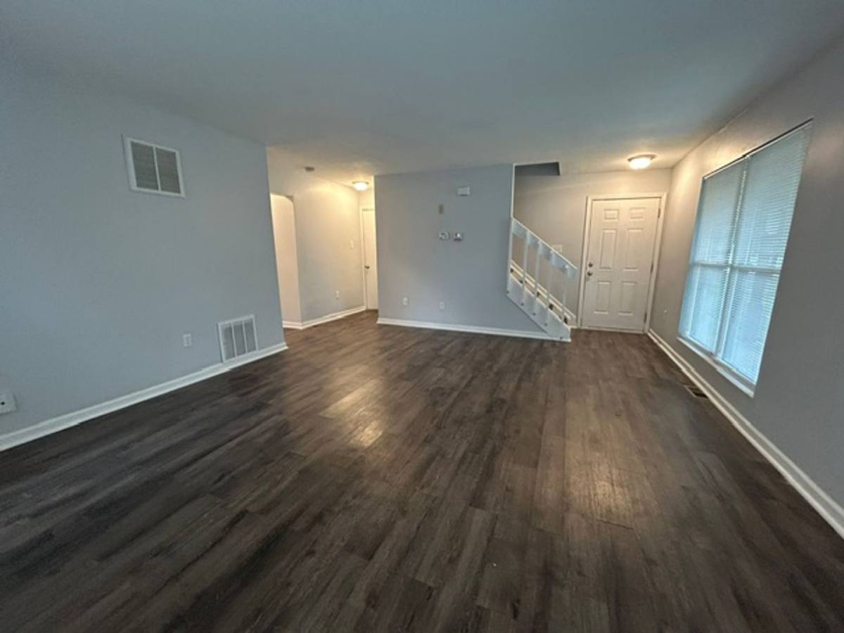 Apartment for rent at 18-26 Holt St, Dayton, OH 45402