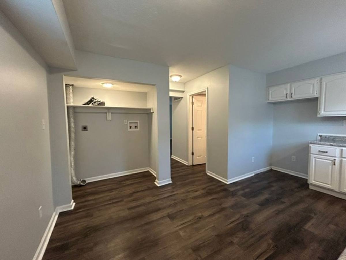 Apartment for rent at 18-26 Holt St, Dayton, OH 45402