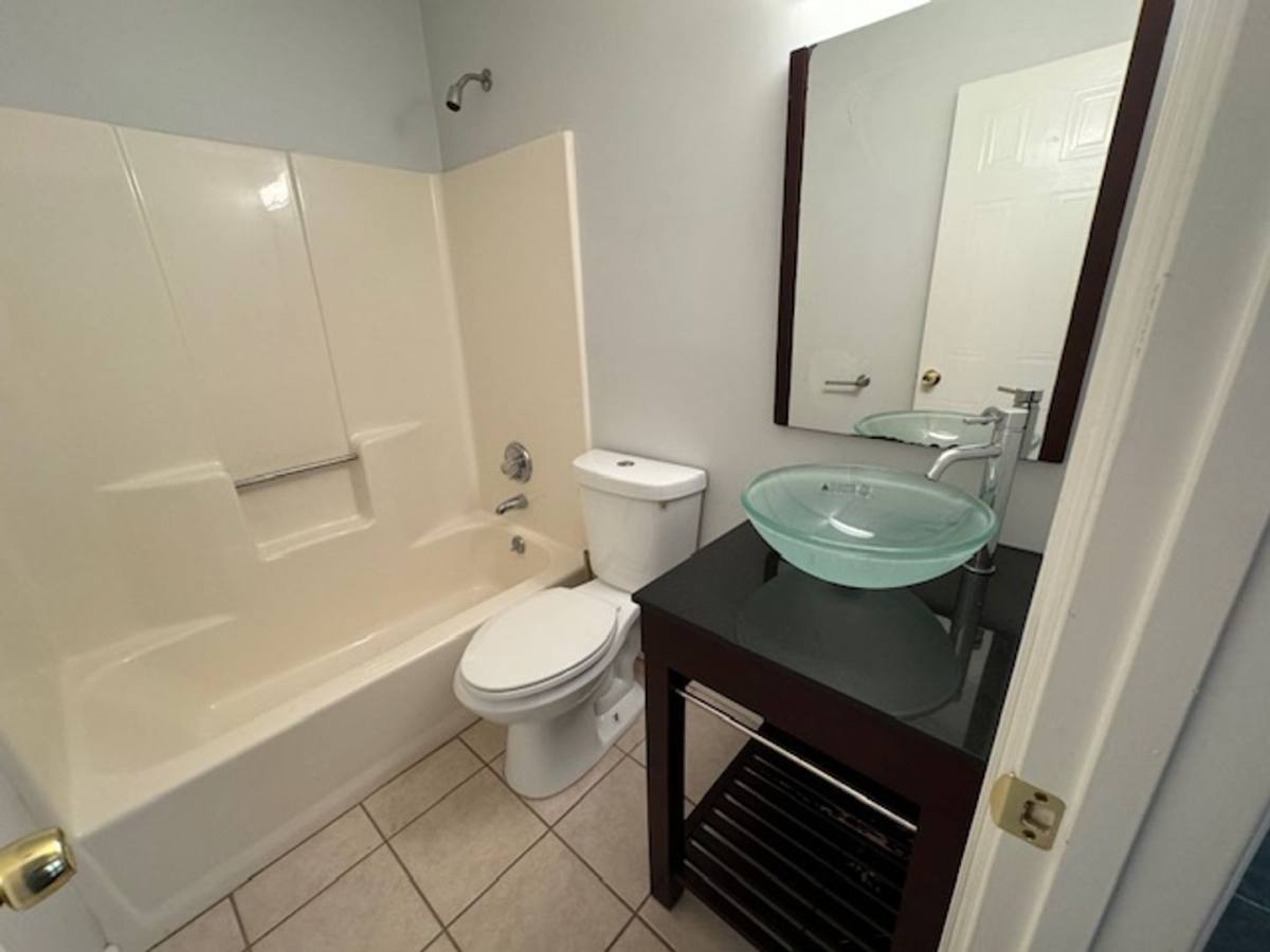 House for rent at 885 Park Place NE, Conyers, GA 30012