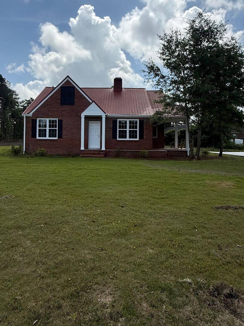 House for rent at 3318 S Irby St, Florence, SC 29505