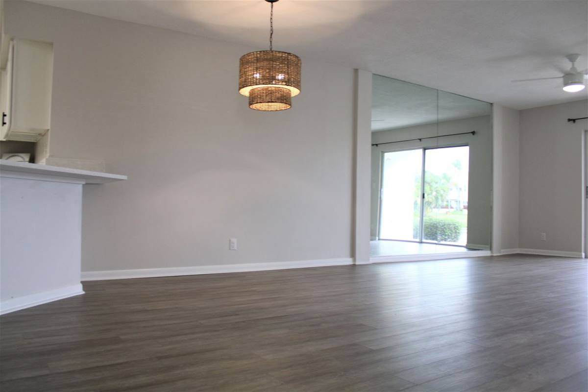 Condo for rent at 6077 Bahia Del Mar Blvd S #120, Saint Petersburg, FL 33715