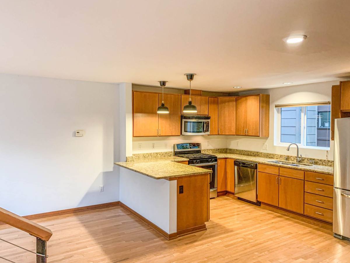 Townhouse for rent at 2633 NW 58th St, Seattle, WA 98107