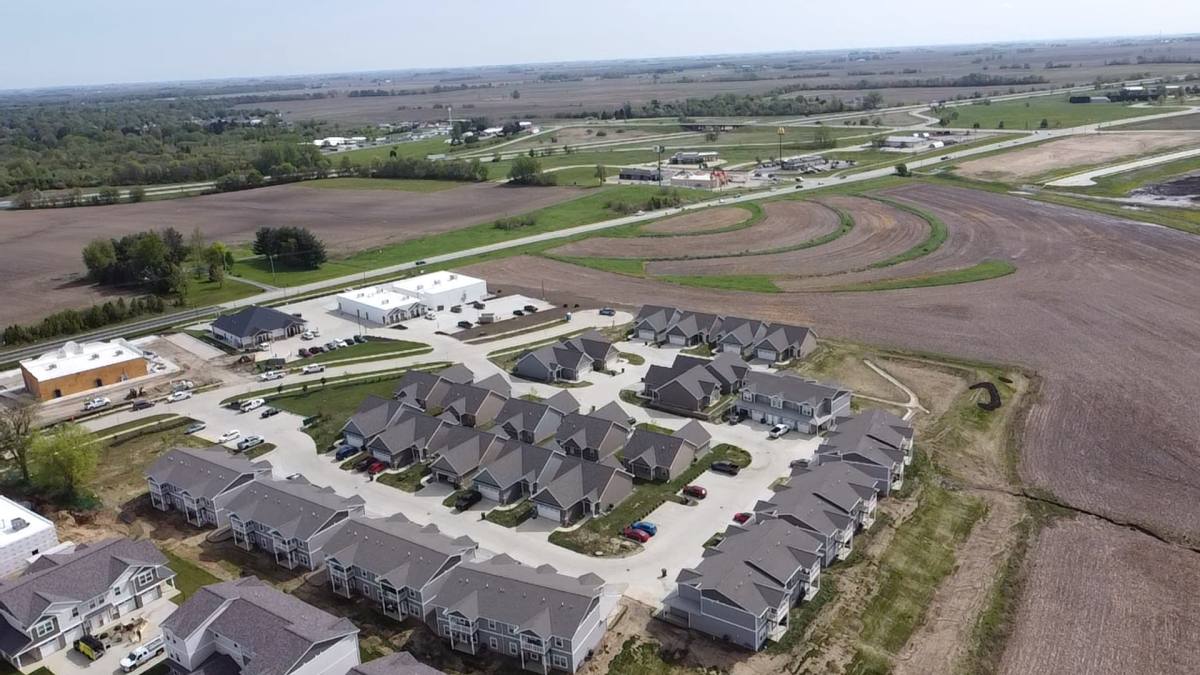 Townhouse for rent at 1108 Vision Circle, Mahomet, IL 61853