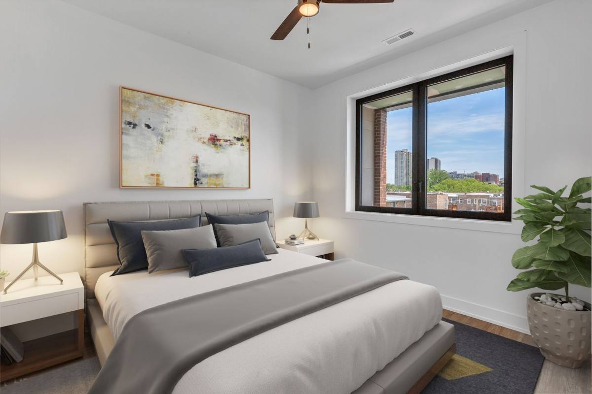 Apartment for rent at 3312 N Halsted St #2F, Chicago, IL 60657