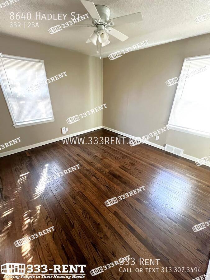 House for rent at 8640 Hadley St, Overland Park, KS 66212