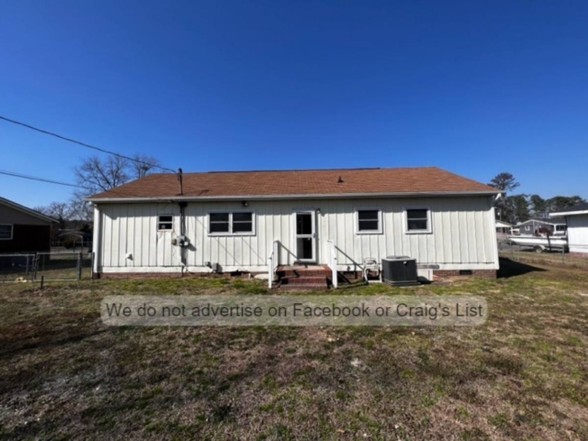 House for rent at 2712 Heatter Ave, Spring Lake, NC 28390