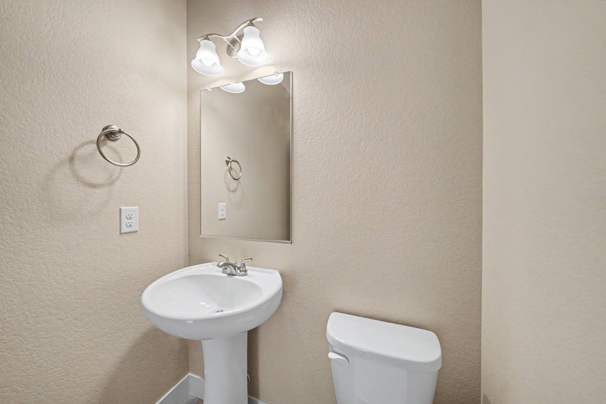 House for rent at 4937 S Addison Way, Aurora, CO 80016