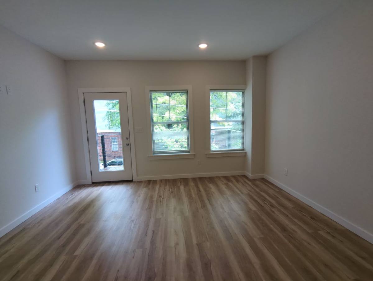 Apartment for rent at 811 Douglas St #209, Chattanooga, TN 37403