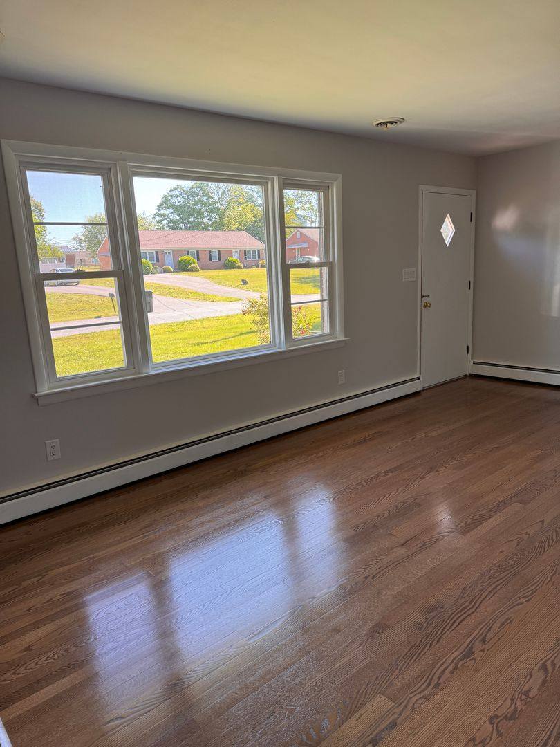 House for rent at 104 Tanzalon Dr, Lynchburg, VA 24502